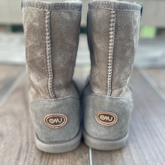EMU Australian Stinger Lo Brown Boot Size W8 - Picture 4 of 5
